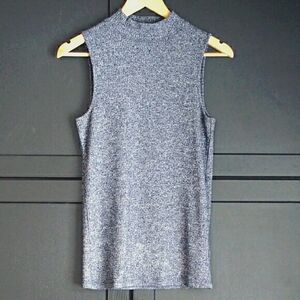 Gap | Sleeveless Mock Turtleneck Sweater